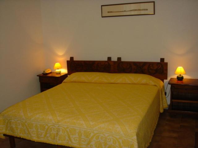 בוסה Malaspina Hotel & Resort מראה חיצוני תמונה