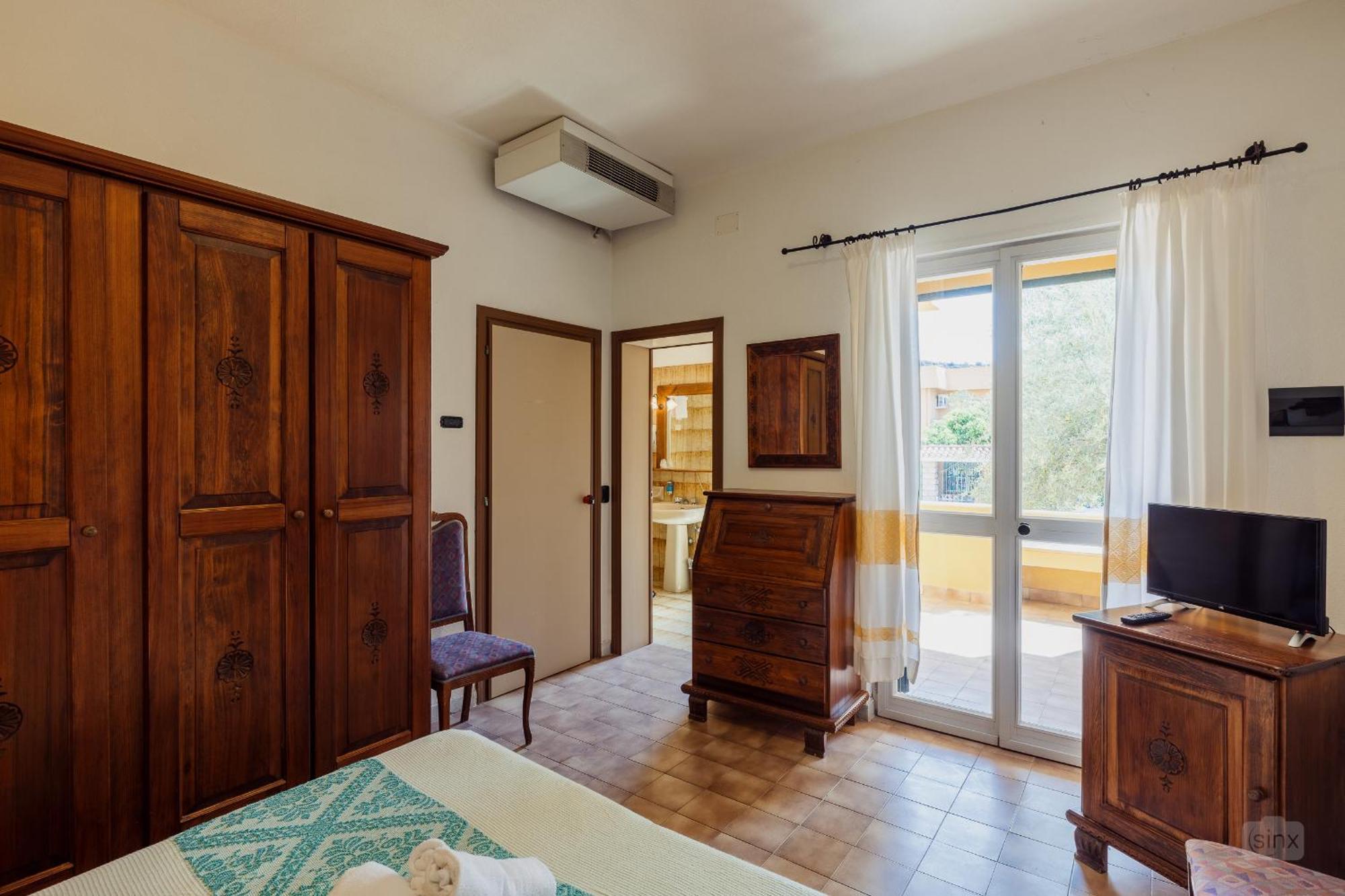 בוסה Malaspina Hotel & Resort מראה חיצוני תמונה