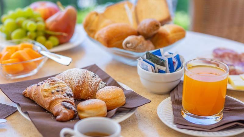 בוסה Malaspina Hotel & Resort מראה חיצוני תמונה